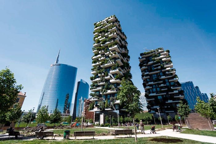 Bosco Verticale in Milan: Discover this incredible vertical forest skyscraper!