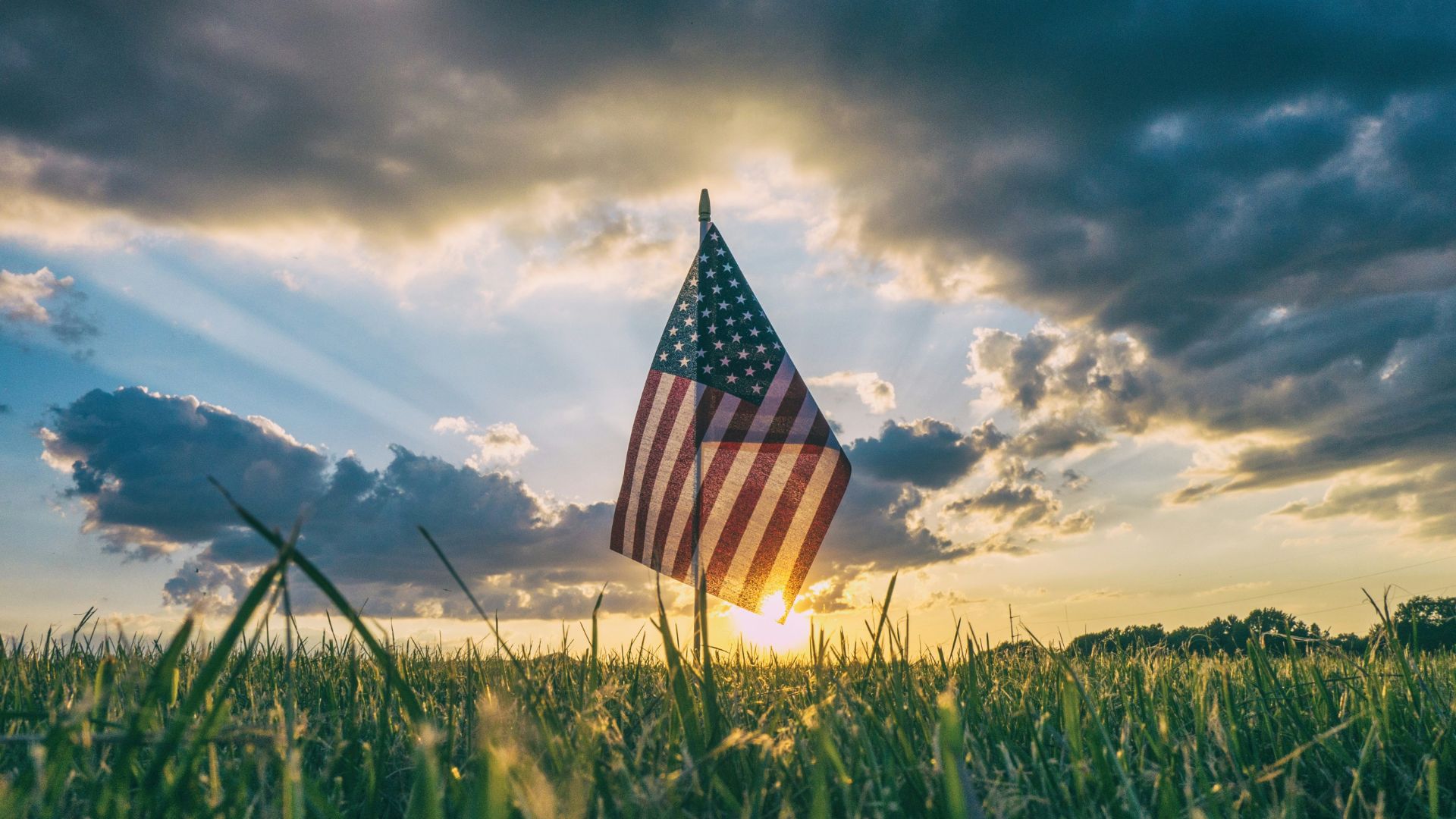 How Memorial Day Began and Honoring Heroes Year-Round with Bios Urn®
